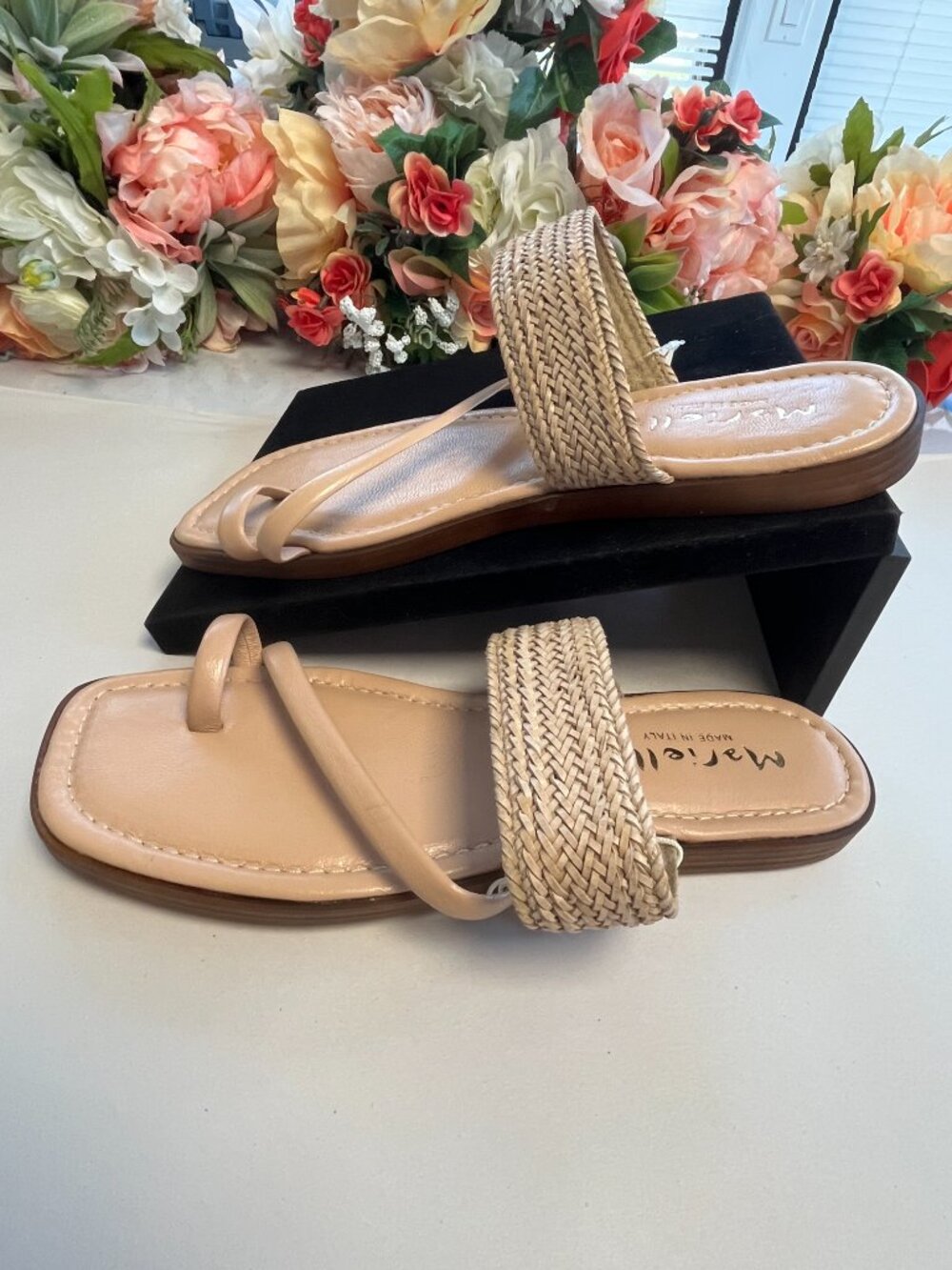 Mariella Made in Italy Woven Toe Loop Slide Sandals Beige Women’s Size 8 NWT